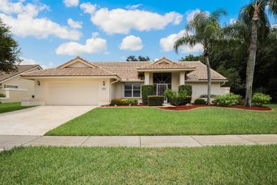 7171 Brickyard Circle, House other with 3 bedrooms, 2 bathrooms and null parking in Lake Worth FL | Image 1