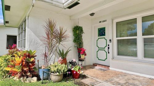 a111-1061 Nw 85th Ter, Plantation, FL, 33322-4548 | Card Image