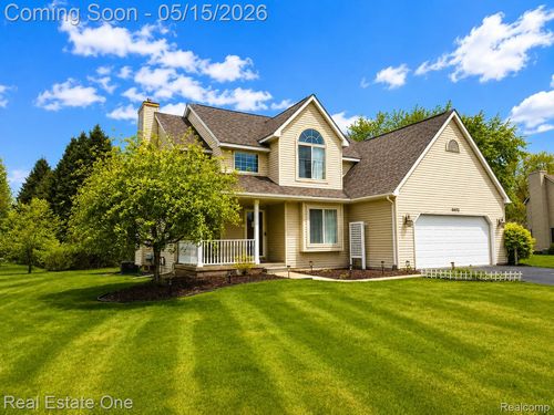 6692 Goldwin Dr, Brighton, MI, 48116-8299 | Card Image