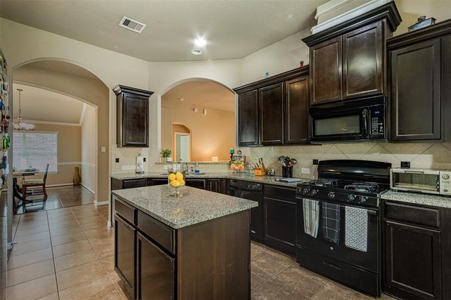 2039 Wembley Way, House other with 3 bedrooms, 2 bathrooms and 2 parking in Rosenberg TX | Image 25