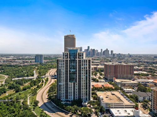 709-3333 Allen Pkwy, Houston, TX, 77019-1838 | Card Image
