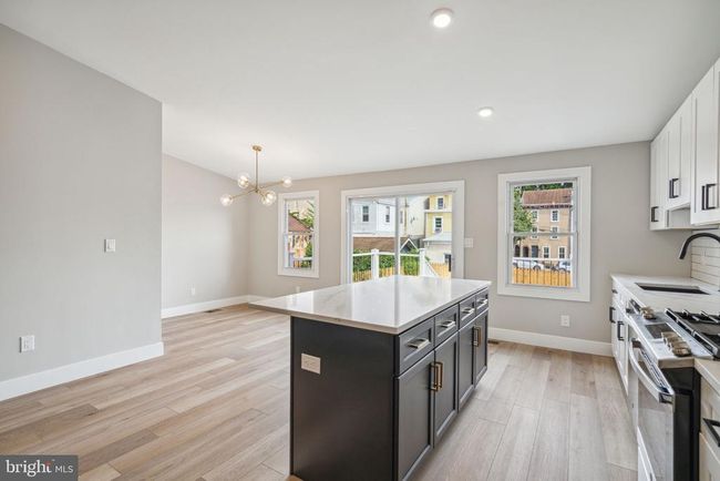 163 East St, Townhouse with 4 bedrooms, 3 bathrooms and null parking in PHILADELPHIA PA | Image 6