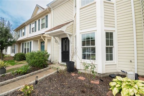 4615 Marlwood Way Way, Virginia Beach, VA, 23462 | Card Image