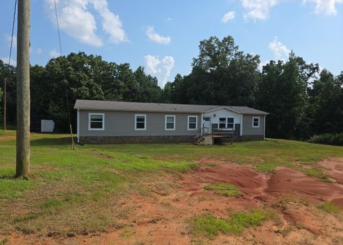 525 Sewell Bottom Rd, Adamsville, TN, 38310-4349 | Card Image