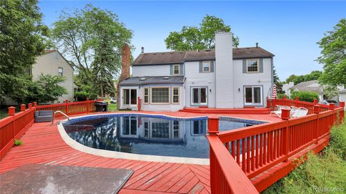 6596 Corral Ct, West Bloomfield, MI, 48324-3725 | Card Image