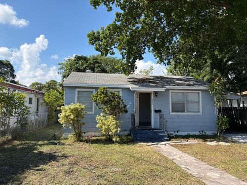 1229 Ne 3rd Ave, Fort Lauderdale, FL, 33304-1918 | Card Image