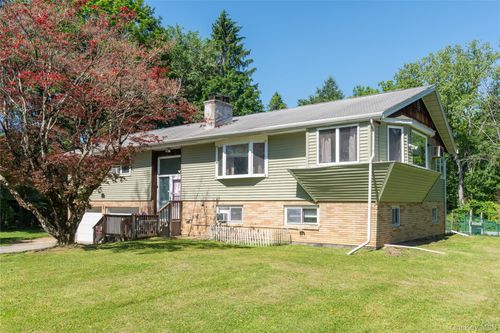 10 Millbank Rd, Poughkeepsie, NY, 12603-5112 | Card Image