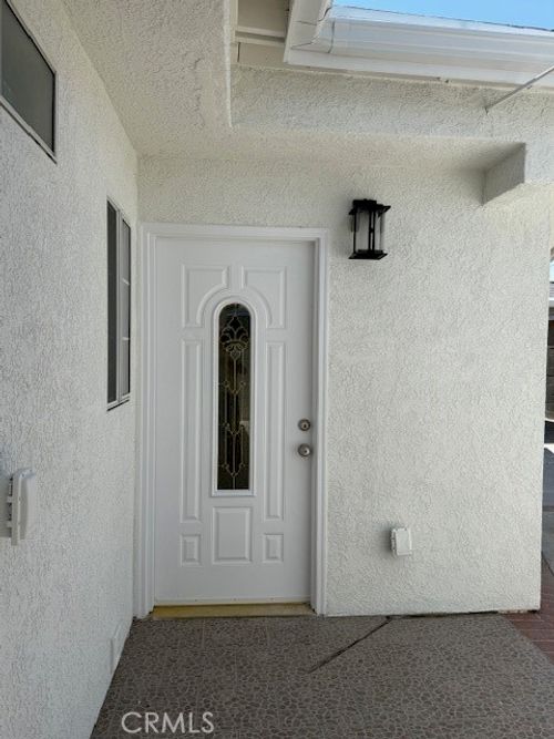 347 E 224th St, Carson, CA, 90745-3902 | Card Image