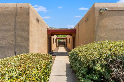 4301 Calle Andrew, Santa Fe, NM, 87507 | Card Image