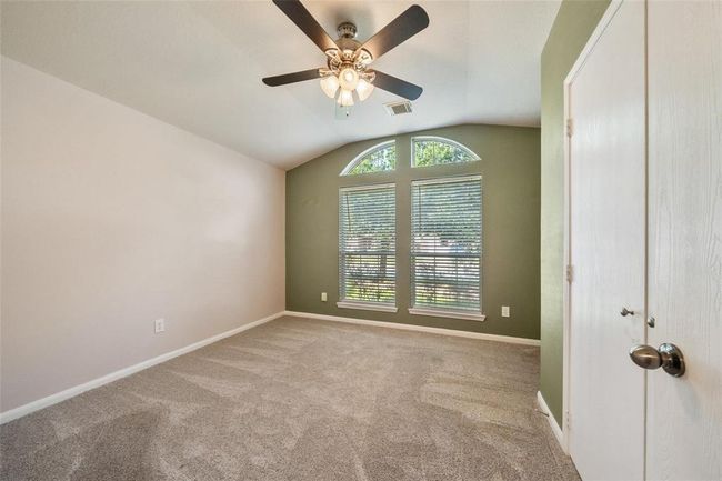 18007 Melissa Springs Dr, House other with 3 bedrooms, 2 bathrooms and 2 parking in Tomball TX | Image 4