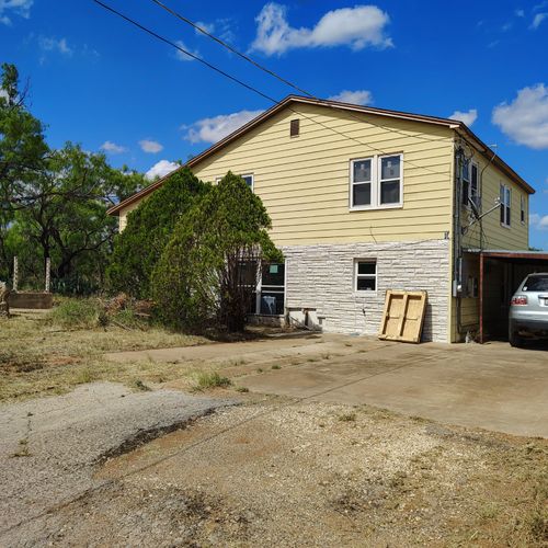 1204 Poplar St, Sweetwater, TX, 79556-2924 | Card Image