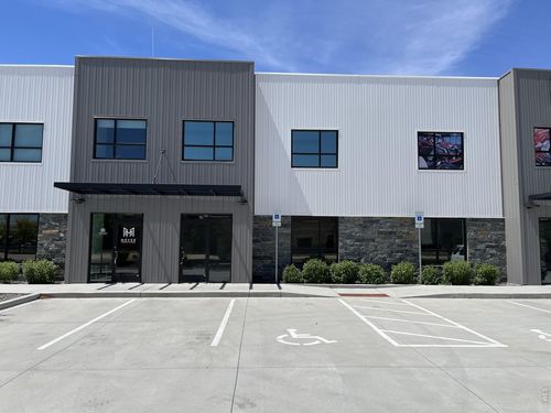 3-9235 Eastman Park Dr, Windsor, CO, 80550-3693 | Card Image