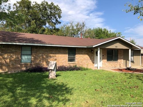 408 Melody Ln, Uvalde, TX, 78801-3134 | Card Image