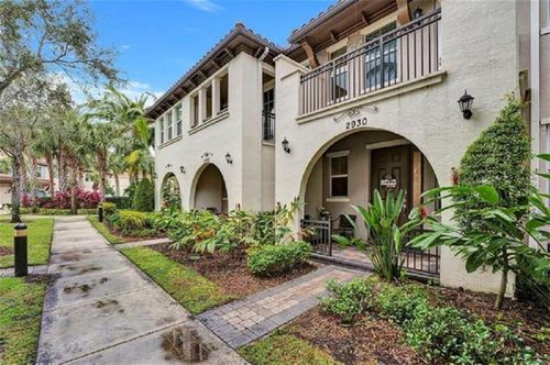2930 Cascada Isles Way, Cooper City, FL, 33024 | Card Image