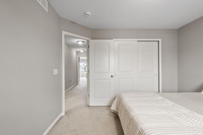 8113 Central Park Way N, Townhouse with 3 bedrooms, 4 bathrooms and null parking in Maple Grove MN | Image 25