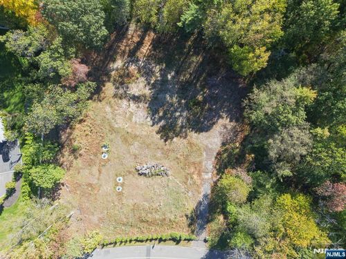 14 Church St, Alpine, NJ, 07620-1000 | Card Image