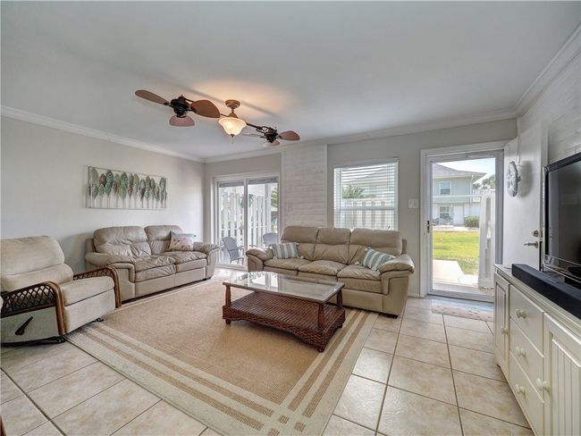 APT-133 - 4901 State Highway 361, Condo with 2 bedrooms, 2 bathrooms and null parking in Port Aransas TX | Image 5