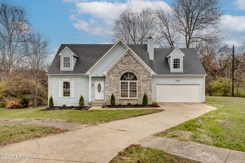 1615 Fitzgerald Ct, La Grange, KY, 40031-9377 | Card Image