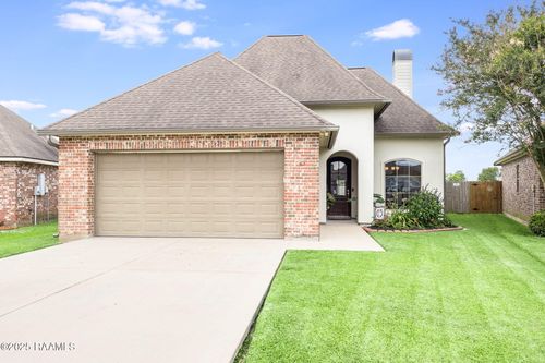 512 Braxton Dr, Youngsville, LA, 70592-5570 | Card Image