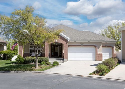 1423 W Honey Crisp Way, South Jordan, UT, 84095-4642 | Card Image