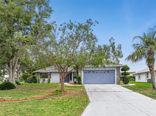 905 Devonshire Way, Lake Wales, FL, 33853-3464 | Card Image