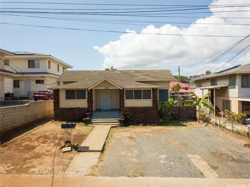 1222 15th Ave, Honolulu, HI, 96816-7806 | Card Image