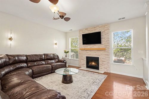 3324 Brackhill St, Davidson, NC, 28036-9513 | Card Image
