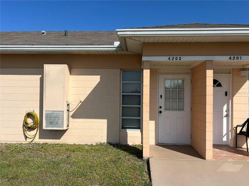 4203 Club Cir, LAKE WALES, FL, 33854-1236 | Card Image