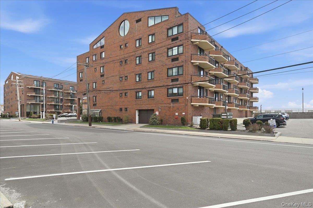 Residential in Long Beach 2