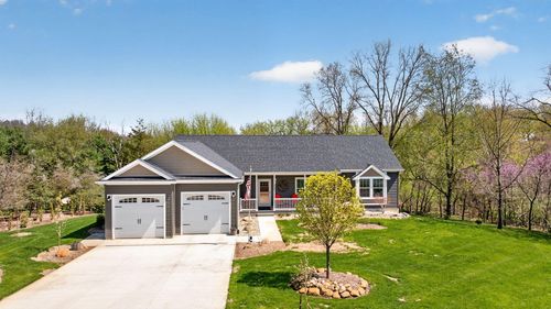 14840 Killorglin Ln, Cement City, MI, 49233-9200 | Card Image