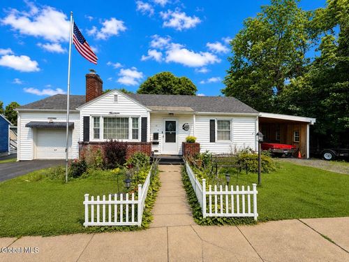 14 Frasier Ave, Johnstown, NY, 12095-3122 | Card Image