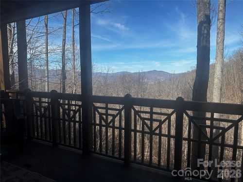 b101-300 Creekside Way, Burnsville, NC, 28714 | Card Image