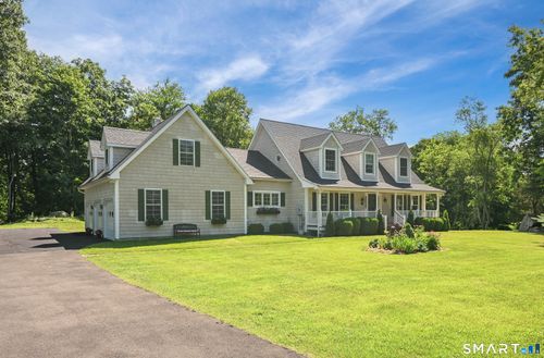 58 Platts Hill Rd, Newtown, CT, 06470-2533 | Card Image