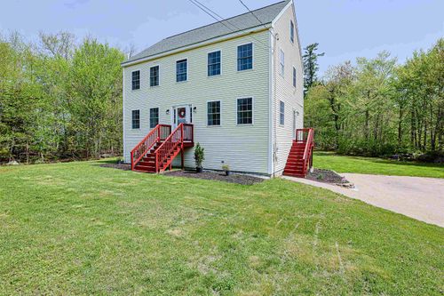 19 Cherub Dr, Farmington, NH, 03835-3001 | Card Image