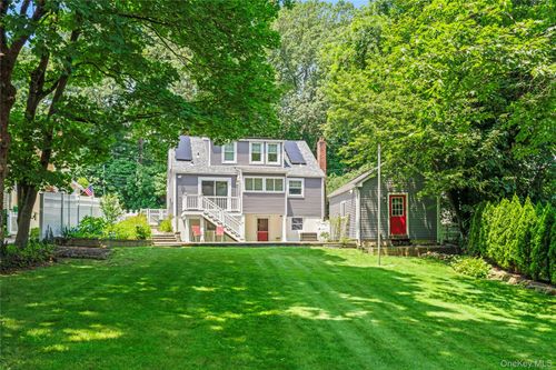 224 Woodbury Rd, Huntington, NY, 11743-4165 | Card Image