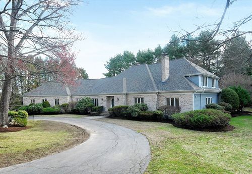 69 Mildred Cir, Concord, MA, 01742-3724 | Card Image