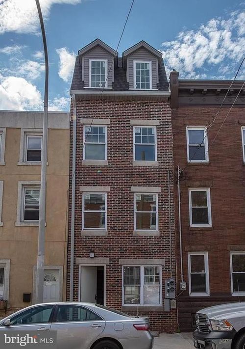 2122 N 2nd St, PHILADELPHIA, PA, 19122-1604 | Card Image