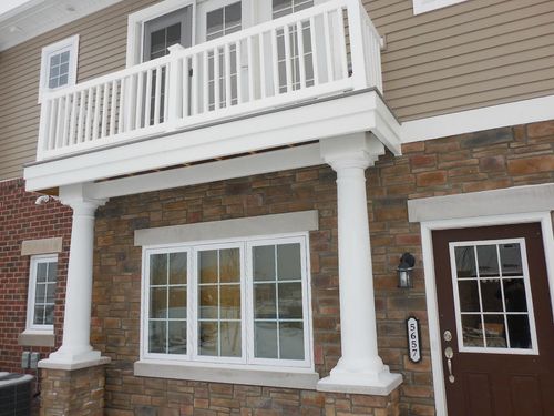 5657 Arbor Chase Dr, Ann Arbor, MI, 48103-3527 | Card Image