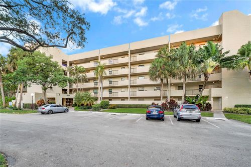 c406-3050 Nw 42nd Ave, Coconut Creek, FL, 33066-2166 | Card Image