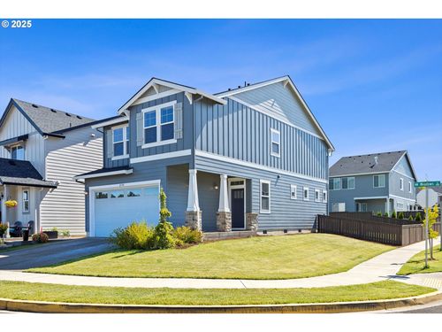 2598 Nw Meadows Dr, McMinnville, OR, 97128-9607 | Card Image