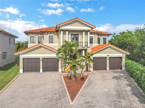 7803 Sw 194th Ter, Cutler Bay, FL, 33157-8000 | Card Image