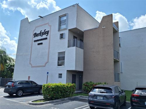 apt-121-10900 Sw 104th St, Miami, FL, 33176-3303 | Card Image