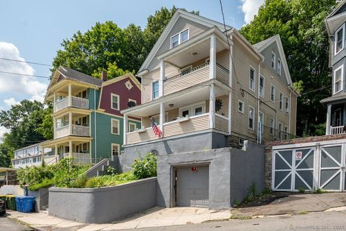 21 Poplar St, Waterbury, CT, 06708-3518 | Card Image