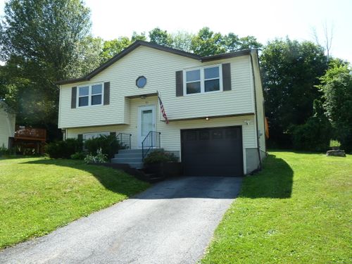 83 Nutmeg Dr, Torrington, CT, 06790-4123 | Card Image