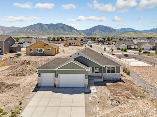 224-1492 N Berra Blvd, Tooele, UT, 84074-2873 | Card Image