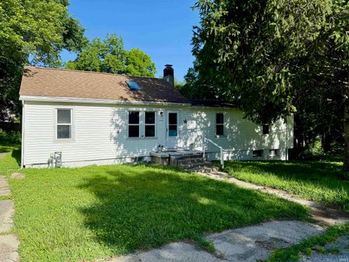 863 Warren St, Roanoke, IN, 46783-1065 | Card Image