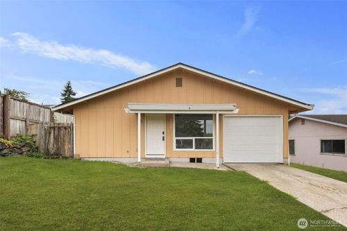 2026 E 36th St, Tacoma, WA, 98404-4708 | Card Image