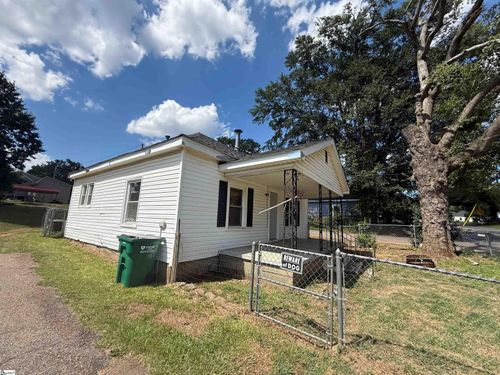 179 Spring St, Spartanburg, SC, 29301-4710 | Card Image