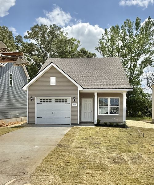 108 Stonehenge Circle, Manchester, TN, 37355 | Card Image