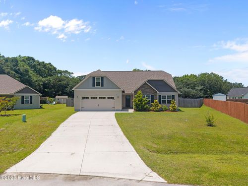 202 Leeward Lndg, Holly Ridge, NC, 28445-4100 | Card Image
